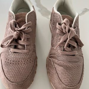 Reebok Classic Woman's Athletic Shoes